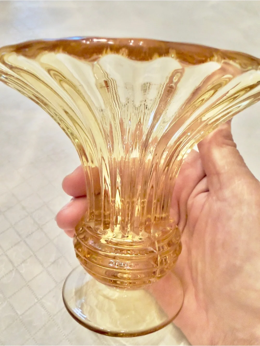 Heisey Sahara 1469 Ridgeleigh Flared Vase